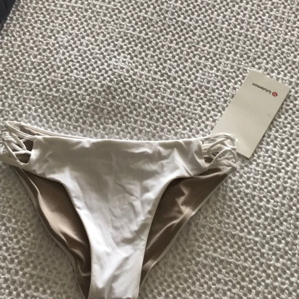 Bikini bottoms lululemon